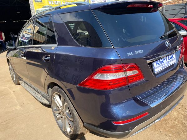 2015-Mercedes-Benz-ML-350-Bluetec image:4