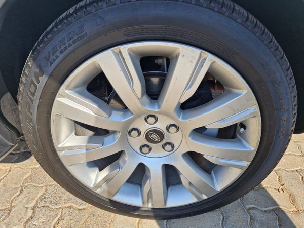 2018-Land-Rover-Discovery-20-SE image:13