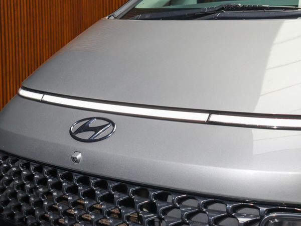 2021-Hyundai-Staria-22d-Luxury-Auto image:22