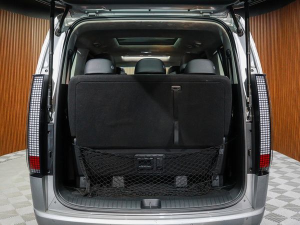 2021-Hyundai-Staria-22d-Luxury-Auto image:5