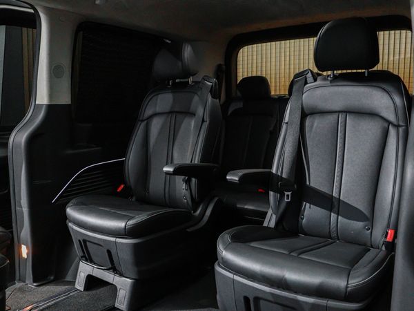 2021-Hyundai-Staria-22d-Luxury-Auto image:8