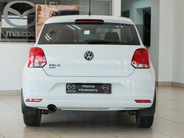 2022-Volkswagen-Polo-Vivo-14-Comfortline-5-dr image:18