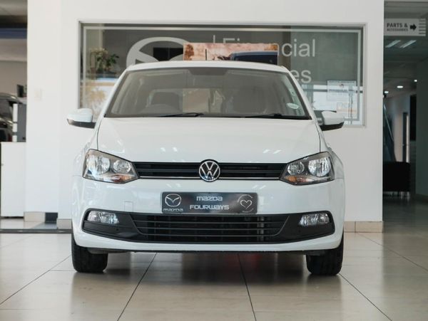 2022-Volkswagen-Polo-Vivo-14-Comfortline-5-dr image:4