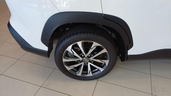 2024-Toyota-Corolla-Cross-18-XR-Hybrid image:1