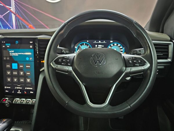 2023-Volkswagen-Amarok-30-TDI-V6-184kW-4Motion-Aventura-Auto-Double-Cab image:7