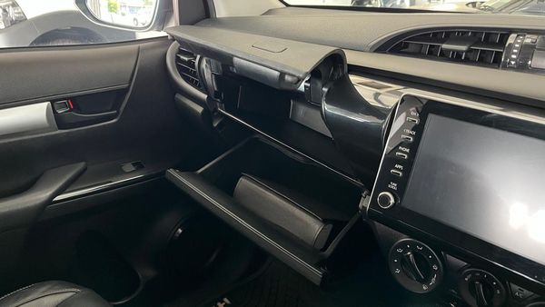 2024-Toyota-Hilux-24-GD-6-Raised-Body-Raider-Auto-Extended-Cab image:7