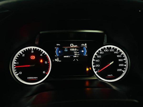 2024-Isuzu-D-Max-30-DDI-V-Cross-HR-Auto-Double-Cab image:16