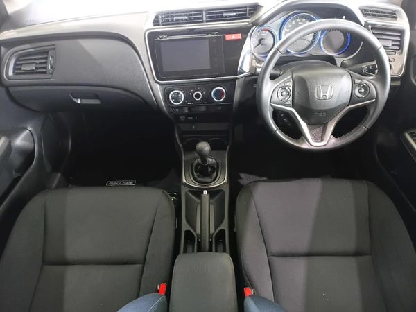 2015-Honda-Ballade-15-Elegance image:8