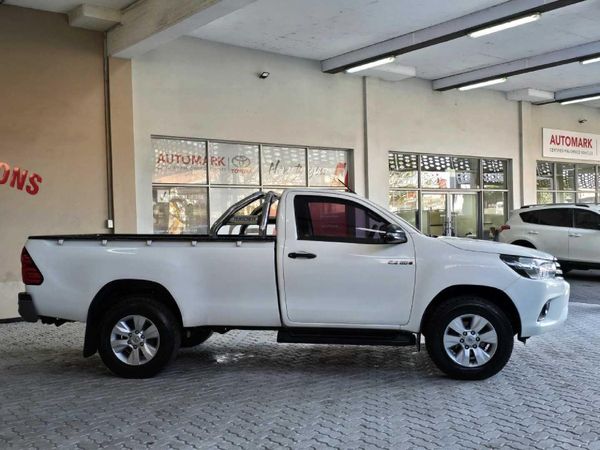 2018-Toyota-Hilux-24-GD-6-Raised-Body-SRX-Single-Cab image:2