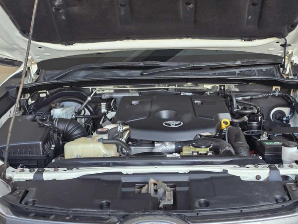 2018-Toyota-Hilux-24-GD-6-Raised-Body-SRX-Single-Cab image:6