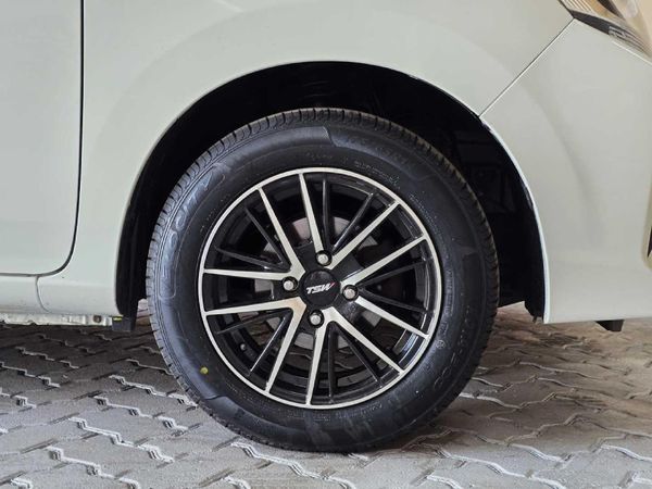 2022-Toyota-Agya-10-Auto image:27