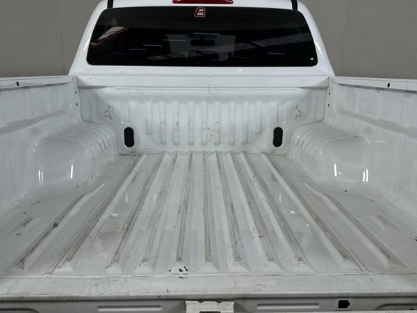 2025-Isuzu-D-Max-19-DDI-HR-LS-Auto-Double-Cab image:12