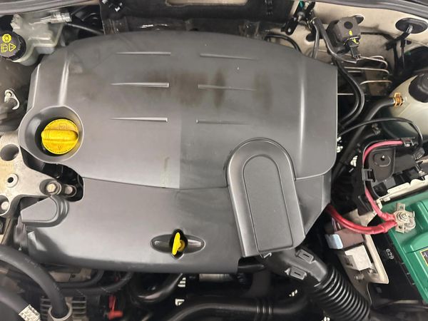 2014-Nissan-NP200-15-dCi-Safety-Pack image:8