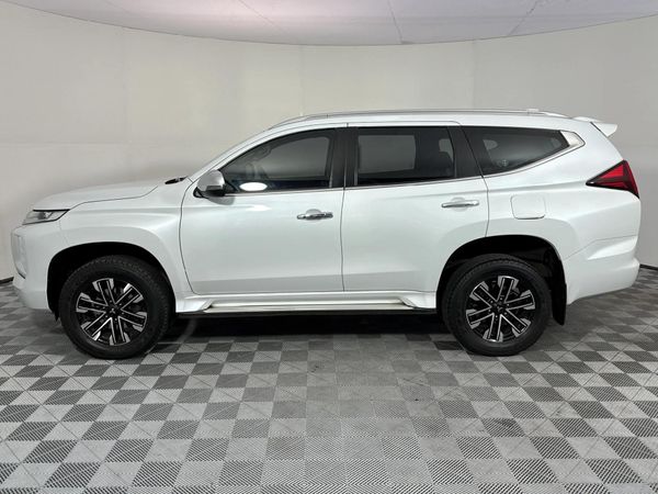 2021-Mitsubishi-Pajero-Sport-24D-4x4-Exceed-Auto image:18
