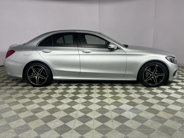 2017-Mercedes-Benz-C-Class-C-180-AMG-Line-Auto image:12