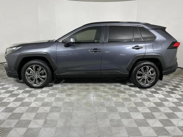 2023-Toyota-RAV4-25-GX-R-Hyrbid-CVT-E-Four image:19
