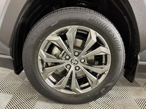 2023-Toyota-RAV4-25-GX-R-Hyrbid-CVT-E-Four image:4