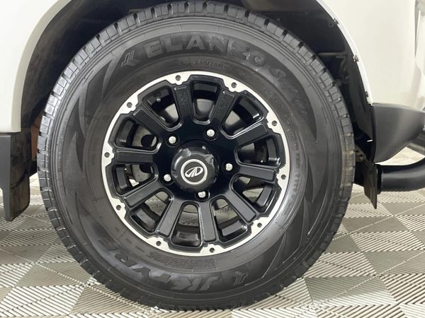 2024-Mahindra-Pik-Up-22-mHawk-S6-Karoo-Auto-Double-Cab image:5