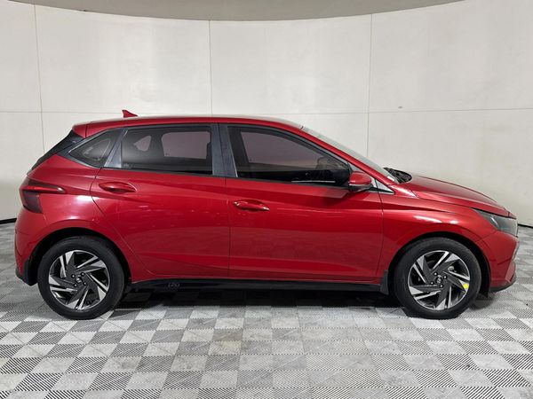 2023-Hyundai-i20-10-TGDI-Fluid-DCT image:14