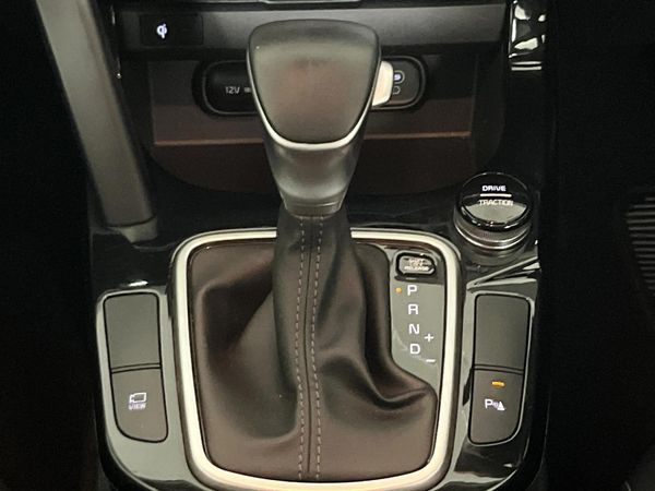 2024-Kia-Seltos-15-EX image:10