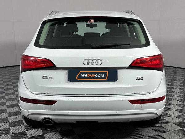2014-Audi-Q5-20-TDI-quattro-S-Auto image:18