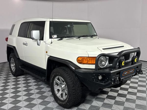2020-Toyota-FJ-Cruiser-40-V6 image:13