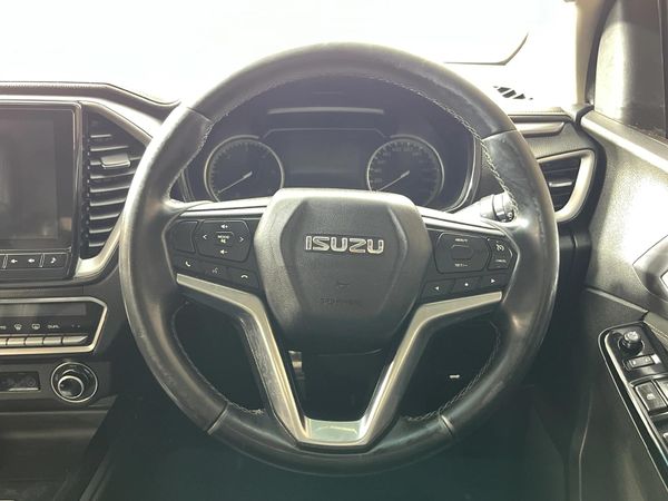 2022-Isuzu-D-Max-30-DDI-LSE-Auto-Double-Cab image:12