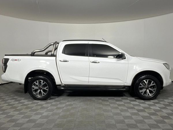 2022-Isuzu-D-Max-30-DDI-LSE-Auto-Double-Cab image:17