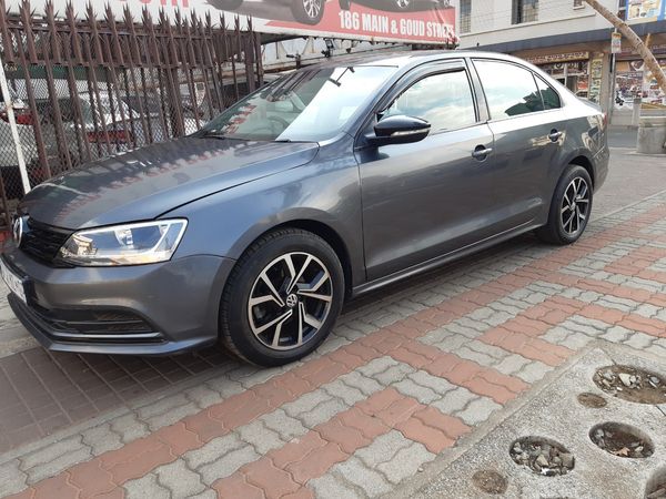 2017-Volkswagen-Jetta-GP-16-Conceptline image:8