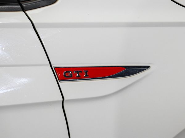 2022-Volkswagen-Polo-20-GTI-Auto-147kW image:18