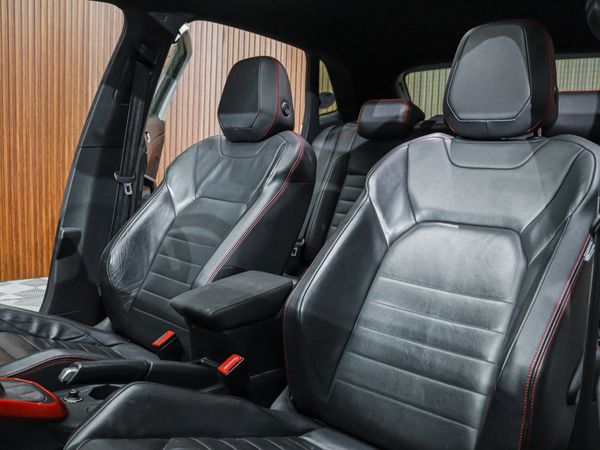 2022-Volkswagen-Polo-20-GTI-Auto-147kW image:7