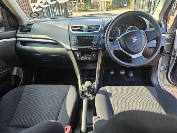 2011-Suzuki-Swift-14-GLS image:9