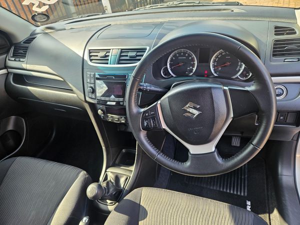 2011-Suzuki-Swift-14-GLS image:11