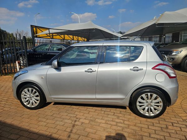 2011-Suzuki-Swift-14-GLS image:6