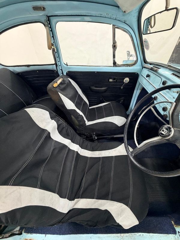 1992-Volkswagen-Beetle-1600 image:6