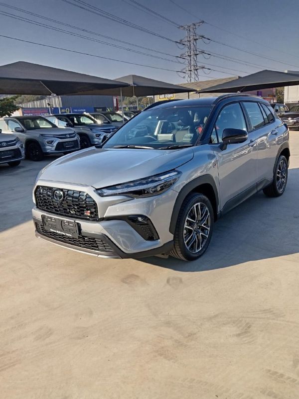 2026-Toyota-Corolla-Cross-18-GR-S image:1