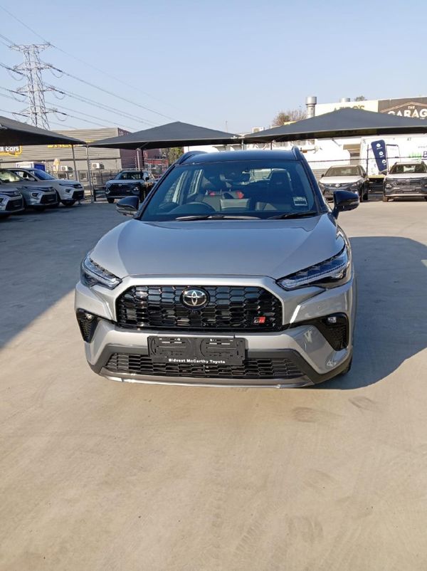 2026-Toyota-Corolla-Cross-18-GR-S image:4
