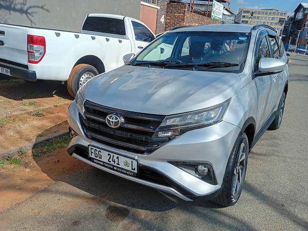 2019-Toyota-Rush-15 image:6