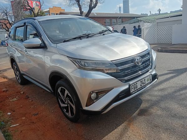 2019-Toyota-Rush-15 image:7
