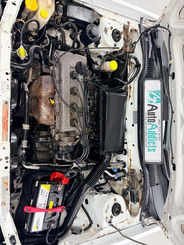 2000-Nissan-Sentra-160-GSi-Auto image:11