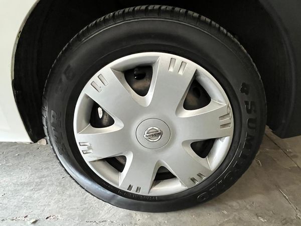 2018-Nissan-NP200-16-AC-Safety-Pack image:4