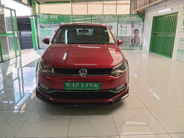 2015-Volkswagen-Polo-GP-12-TSI-Comfortline-66kW image:1
