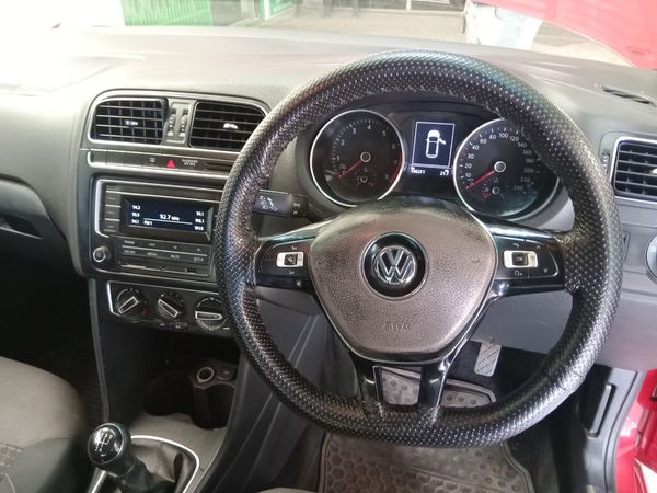 2015-Volkswagen-Polo-GP-12-TSI-Comfortline-66kW image:8