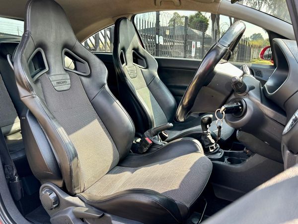 2009-Opel-Corsa-16-OPC image:14