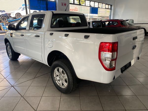 2022-Ford-Ranger-22-TDCi-Double-Cab image:3