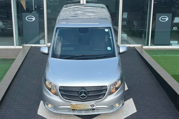 2019-Mercedes-Benz-Vito-116-22-CDI-Tourer-Pro-Auto image:7