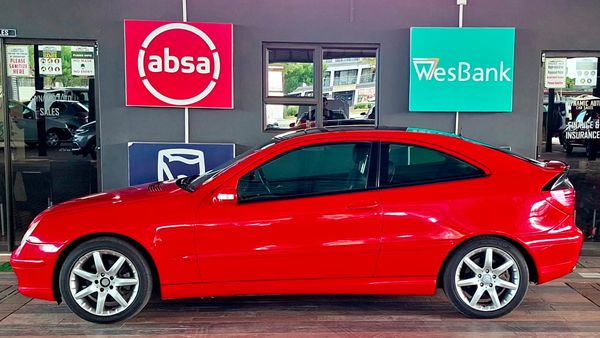 2002-Mercedes-Benz-C-Class-C-230K-Coupe-Auto image:3