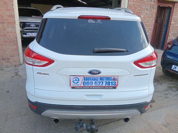 2015-Ford-Kuga-20-EcoBoost-Titanium-AWD-Auto image:10