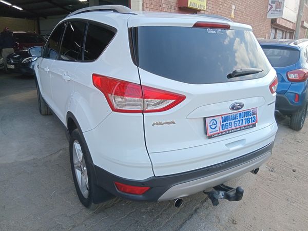 2015-Ford-Kuga-20-EcoBoost-Titanium-AWD-Auto image:11
