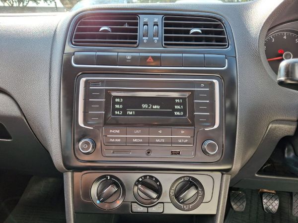 2021-Volkswagen-Polo-Vivo-14-Trendline-5-dr image:11